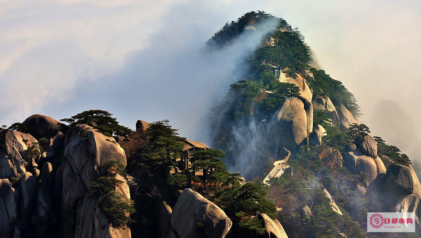 天柱山风景区最好的酒店 五一去天柱山旅游人多吗 (天柱山风景区门票价格)