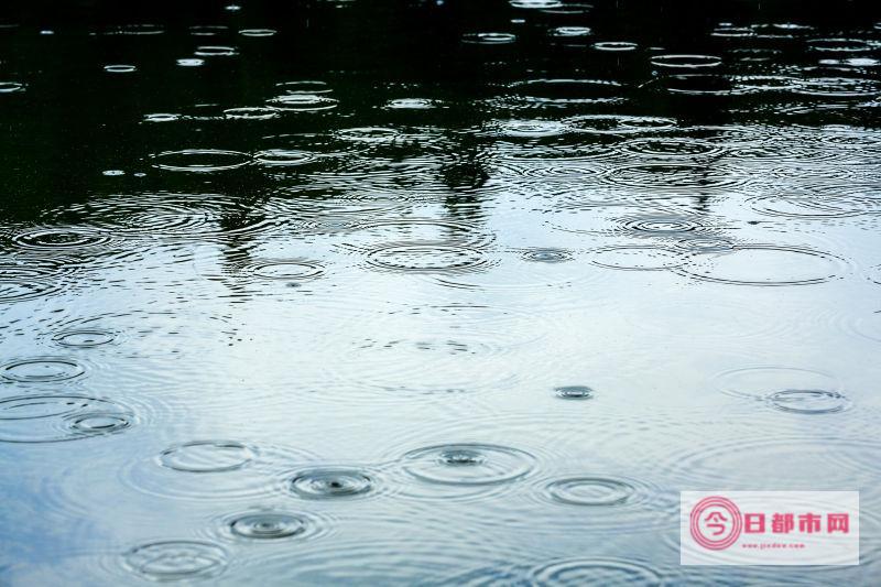 一直下小雨中雨持续10来天 我到底该不该去~ 我准备9.8号去海南 但是看了三亚的天气预报 (一直下着小雨)