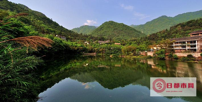 峨眉山门票多少钱 (峨眉山门票多少钱一张往返加缆车)