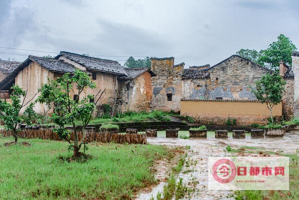 体现农村的抖音名 在抖音农村宝妈怎么介绍自己才能吸引人 (体现农村的抖音名)